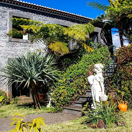 Afonso Bed & Breakfast 4*